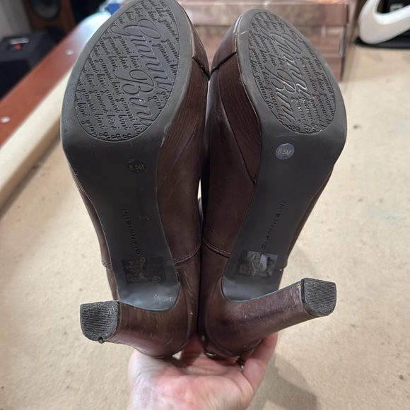 Gianni Bini Elegant Brown Ankle Boots- 5 inch heel - Picture 6 of 6